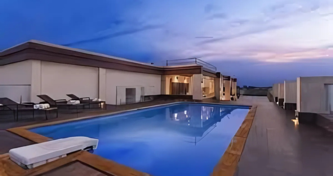 Nataraj Sarovar Portico